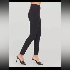 SPANX The Perfect Pant Ankle Backseam Skinny - Size Medium